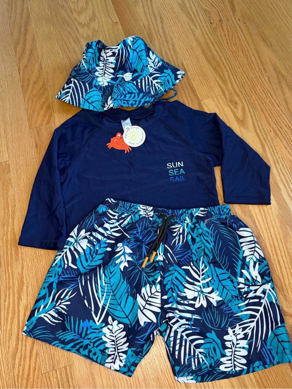Boys swim set 4-5T